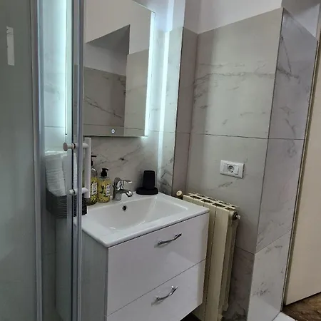 Апартаменти Boutique Old 2 *