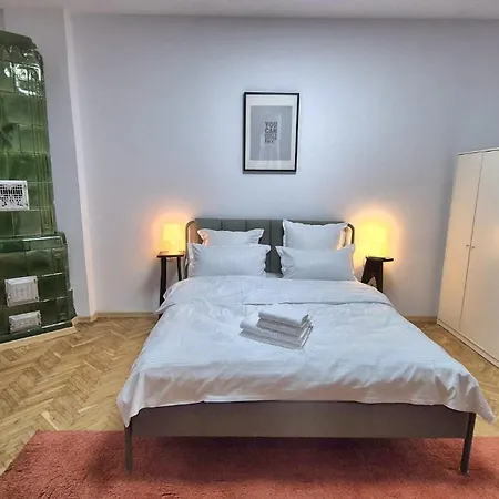 Boutique Old 2 Apartment Bucharest