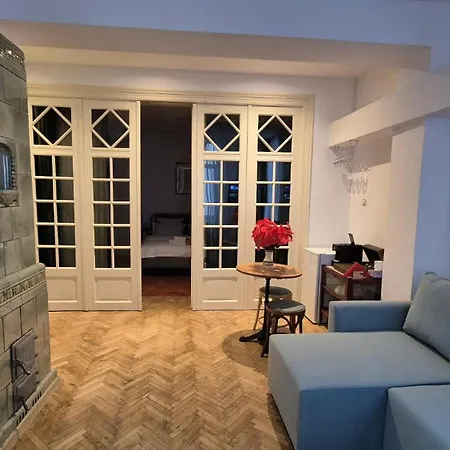 Boutique Old 2 Apartment
