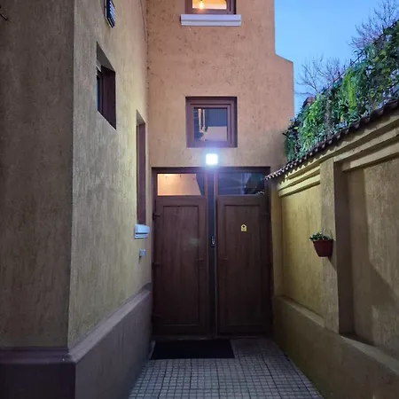 Boutique Old 2 Appartement *