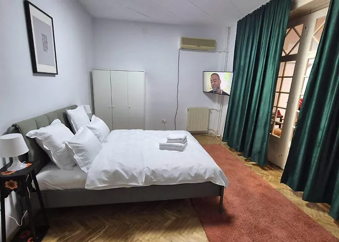 Boutique Old 2 布加勒斯特
