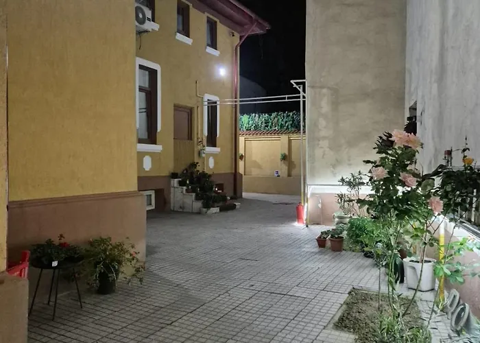 Boutique Old 2 Bucureşti