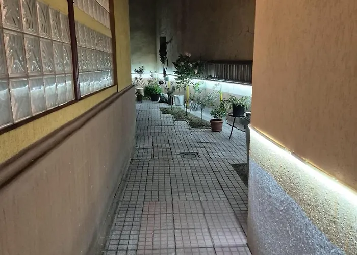 Boutique Old 2 布加勒斯特