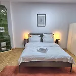 Boutique Old 2 Apartamento Bucareste